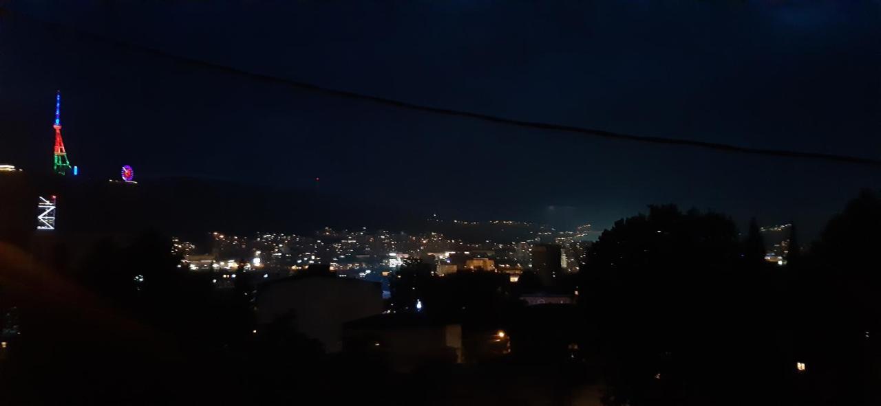 Nikas Apartment With Balcony In Old Tbilisi Exterior foto